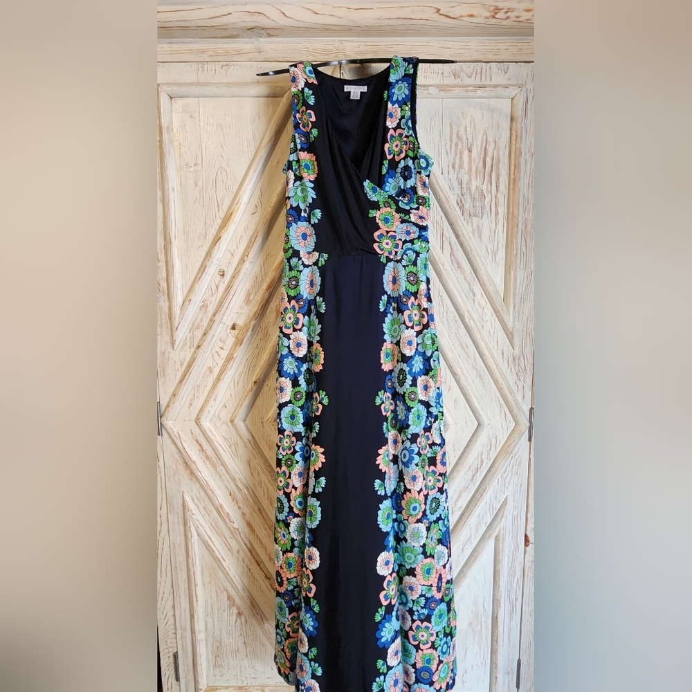 Size 8 London Times navy with blue and pink flower dress.